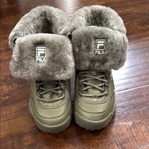 Fila Winter Boots w/Shearling Lining-Olive Green Women’s Size 5.5 3HM00558-300 - Picture 2 of 11